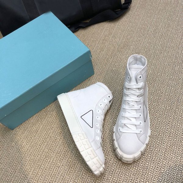 2022 designer sneakers wheel cassetta platform women shoes flat sneakers thick lace-up fabric casual lady trainers heighten shoe, Black
2022 designer sneakers wheel cassetta platform women shoes flat sneakers thick lace-up fabric casual lady trainers heighten shoe, Black