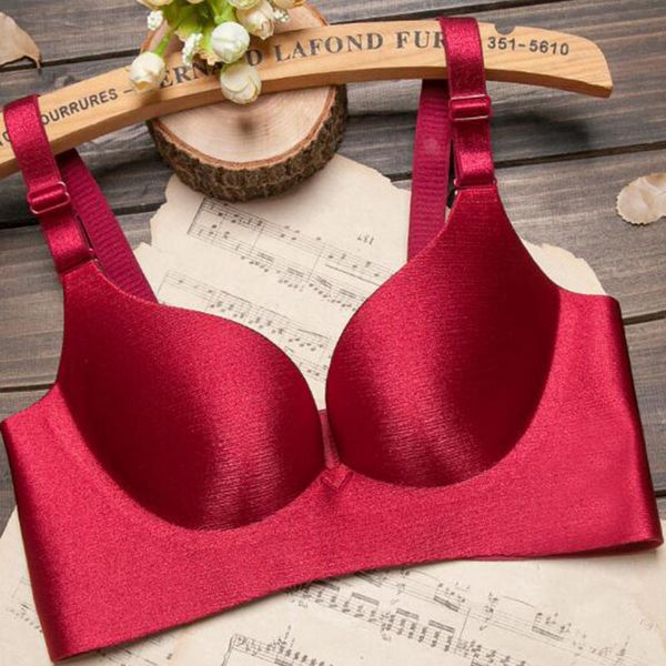 wireless bra horizontal wire drawing one piece seamless push up adjustable small sized bra thick thin section girls underwear, Red;black
wireless bra horizontal wire drawing one piece seamless push up adjustable small sized bra thick thin section girls underwear, Red;black