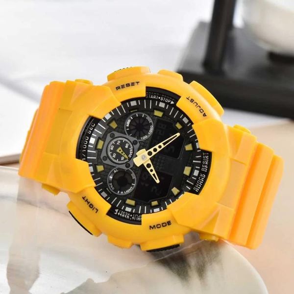 wristwatches full function men's watch g100 sport quartz dz7333 and shake the world time two color led cold light, Slivery;brown
wristwatches full function men's watch g100 sport quartz dz7333 and shake the world time two color led cold light, Slivery;brown