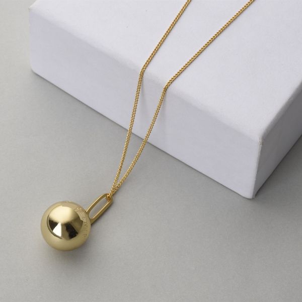 design jewelry gold ball pendant necklace polished solid sphere plated with real gold, Silver
design jewelry gold ball pendant necklace polished solid sphere plated with real gold, Silver