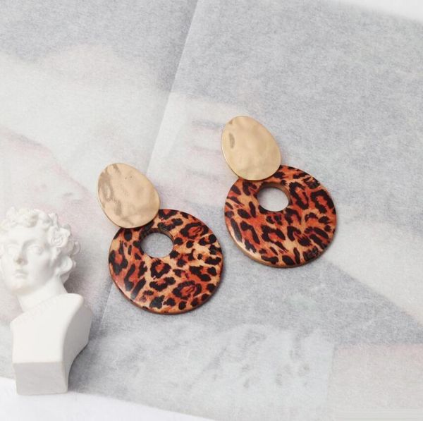 2022 new leopard print geometric round wood stud earring for women, wholesale fashion pretty new sepcial design earrings jewelry, Silver
2022 new leopard print geometric round wood stud earring for women, wholesale fashion pretty new sepcial design earrings jewelry, Silver