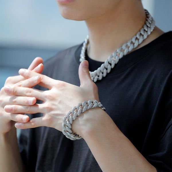 link, chain fashion mens bracelet 18mm iced out cubic zirconia miami cuban link gold plated hip hop jewelry for party gift women, Black
link, chain fashion mens bracelet 18mm iced out cubic zirconia miami cuban link gold plated hip hop jewelry for party gift women, Black