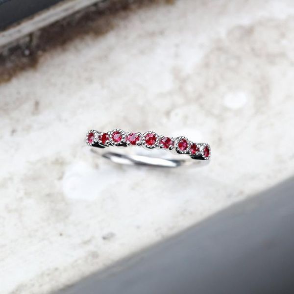 cluster rings thin wedding engagement for women delicate single row red stone zircon silver color finger gift fashion jewelry kbr162, Golden;silver
cluster rings thin wedding engagement for women delicate single row red stone zircon silver color finger gift fashion jewelry kbr162, Golden;silver