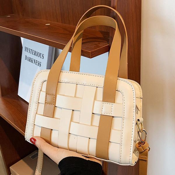 evening bags weave square small tote bag 2021 summer high-quality pu leather women's designer handbag shoulder messenger
evening bags weave square small tote bag 2021 summer high-quality pu leather women's designer handbag shoulder messenger