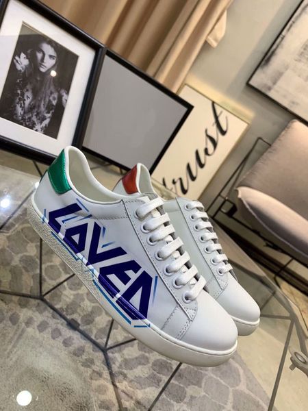 fashion men boys casual shoes flat running sports classic white and green four color selling straps with box
fashion men boys casual shoes flat running sports classic white and green four color selling straps with box