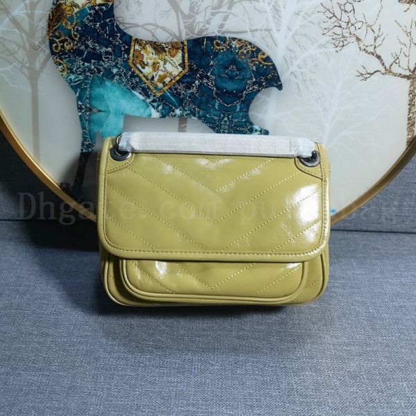 womens luxury designers handbags envelope bag woman chain shoulder bags women classic postman messenger tote purse
womens luxury designers handbags envelope bag woman chain shoulder bags women classic postman messenger tote purse