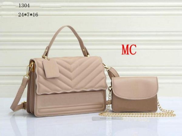 2pcs/set leather fashion women crossbody bag metal chain handbags flip cover wallet purse diagonal shoulder bags ls500
2pcs/set leather fashion women crossbody bag metal chain handbags flip cover wallet purse diagonal shoulder bags ls500