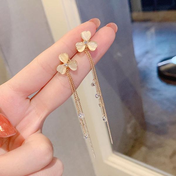 dangle & chandelier sweet flower tassel drop earring shiny zircon birthday gift for girlfriend romantic metal gold thin lady wedding jewelry, Silver
dangle & chandelier sweet flower tassel drop earring shiny zircon birthday gift for girlfriend romantic metal gold thin lady wedding jewelry, Silver