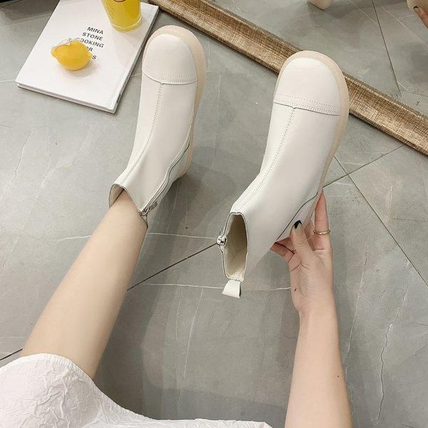 autumn and winter breathable joker short boots women 2021 soft sole leisure high-shoes naked, Black
autumn and winter breathable joker short boots women 2021 soft sole leisure high-shoes naked, Black