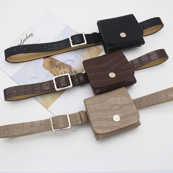 waist bags thick chain women's fanny pack plaid leather bag shoulder crossbody chest luxury designer handbags female belt 
waist bags thick chain women's fanny pack plaid leather bag shoulder crossbody chest luxury designer handbags female belt