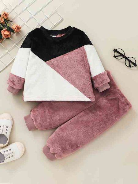 baby teddy color block sweatshirt & pants she, Blue 
baby teddy color block sweatshirt & pants she, Blue