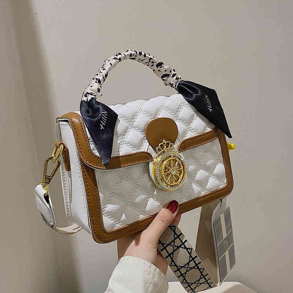 live broadcast spring fortune one shoulder messenger portable women's bag lingge silk
live broadcast spring fortune one shoulder messenger portable women's bag lingge silk