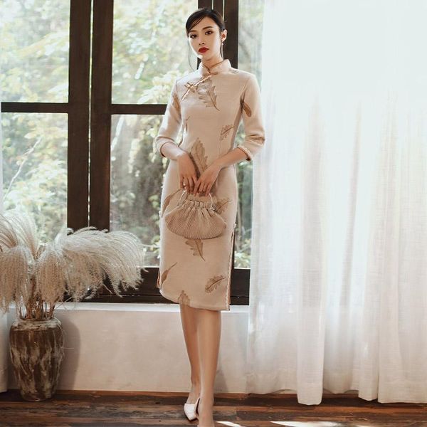 cheongsam skirt modern style sweet young girl improved dress thickened 2021 chinese ethnic clothing, Red
cheongsam skirt modern style sweet young girl improved dress thickened 2021 chinese ethnic clothing, Red