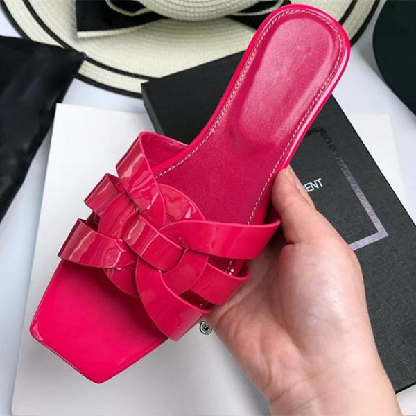 fashion leather ladies slippers large size flat brand classic black casual women's shoes slides roman sandals
fashion leather ladies slippers large size flat brand classic black casual women's shoes slides roman sandals