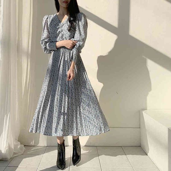 dresses vintage lantern sleeve ruched women v-neck floral print pleated female a-line chiffon dress femme z8uh, Black;gray
dresses vintage lantern sleeve ruched women v-neck floral print pleated female a-line chiffon dress femme z8uh, Black;gray