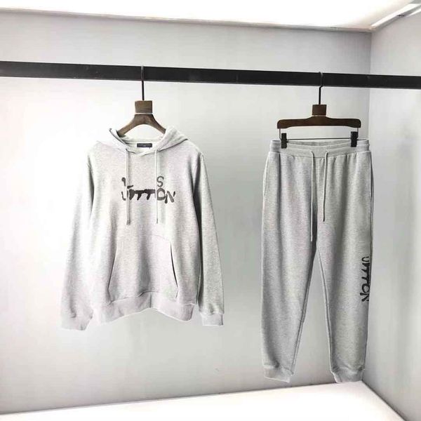 2021ss spring and summer new high grade cotton printing short sleeve round neck panel t-shirt size: m-l-xl-xxl-xxxl color: black white nnbd7
2021ss spring and summer new high grade cotton printing short sleeve round neck panel t-shirt size: m-l-xl-xxl-xxxl color: black white nnbd7