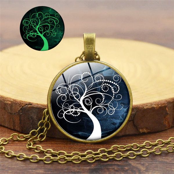 simple glowing jewelry women men necklaces gift 25mm fashion liminous tree of life pattern glass round pendant necklace, Silver
simple glowing jewelry women men necklaces gift 25mm fashion liminous tree of life pattern glass round pendant necklace, Silver