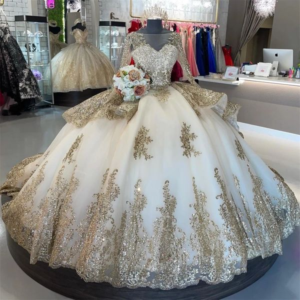 luxury sparkly quinceanera dresses lace beaded pearls ball gown with golden appliques long sleeve sweet 16 dress party wear, Blue;red
luxury sparkly quinceanera dresses lace beaded pearls ball gown with golden appliques long sleeve sweet 16 dress party wear, Blue;red