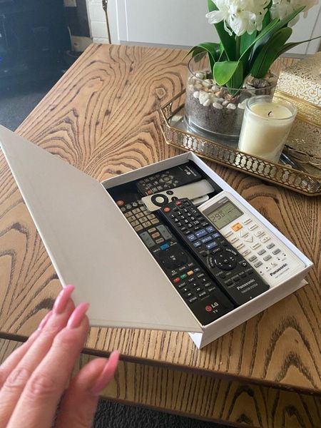 decorative objects & figurines luxury decoration fake books fashion book openable home box stylish and el beautiful deskcan be storage
decorative objects & figurines luxury decoration fake books fashion book openable home box stylish and el beautiful deskcan be storage