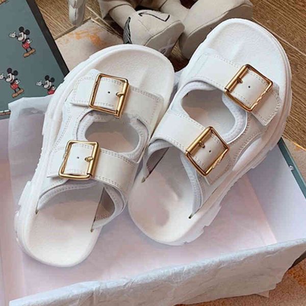 70% off wholesale flip-flops women slippers buckle genuine leather solid thick soles summer outdoor beach sandals luxury designer flip flops, Black
70% off wholesale flip-flops women slippers buckle genuine leather solid thick soles summer outdoor beach sandals luxury designer flip flops, Black
