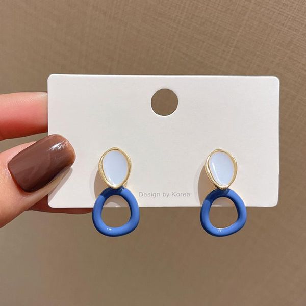 elegant temperament blue irregular contracted geometry earring 2021 korean fashion woman earrings party jewelry gift dangle & chandelier, Silver
elegant temperament blue irregular contracted geometry earring 2021 korean fashion woman earrings party jewelry gift dangle & chandelier, Silver