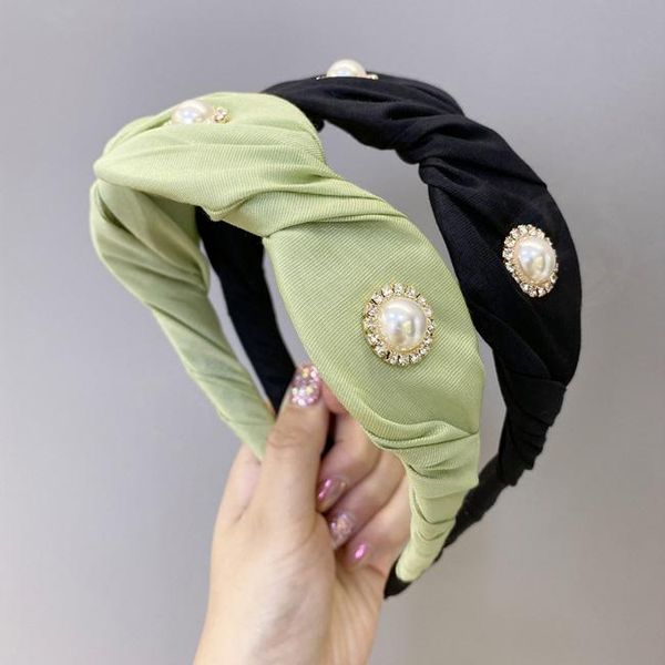 korean pearl folds headband candy solid color princess fabric crystal hair hoop band wide side hairbands girls accessories
korean pearl folds headband candy solid color princess fabric crystal hair hoop band wide side hairbands girls accessories