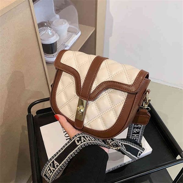 83% off wholesale sale this year's small female new fashion ins versatile broadband messenger popular saddle bag
83% off wholesale sale this year's small female new fashion ins versatile broadband messenger popular saddle bag