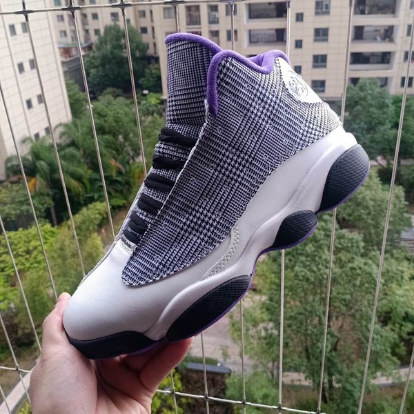 size us7-13 13 gs houndstooth mens basketball shoes 13s white black-lilac-metallic silver outdoor sports sneakers dn3938-015 with box
size us7-13 13 gs houndstooth mens basketball shoes 13s white black-lilac-metallic silver outdoor sports sneakers dn3938-015 with box
