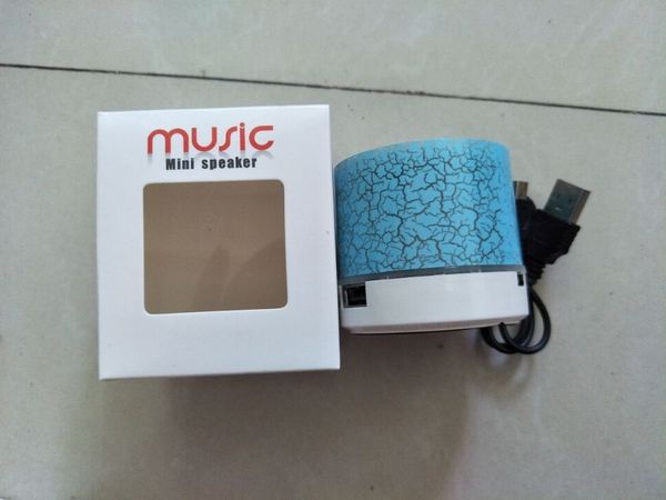 gadgets fancy customized 3w mini bamboo hands-wireless blue tooth speaker with led light 1 wholesale
gadgets fancy customized 3w mini bamboo hands-wireless blue tooth speaker with led light 1 wholesale