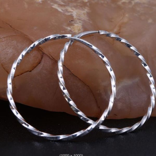 women's big ear ring 20mm 25mm charm ear hoop huggie jewelry gift circle twist earrings, Golden;silver
women's big ear ring 20mm 25mm charm ear hoop huggie jewelry gift circle twist earrings, Golden;silver