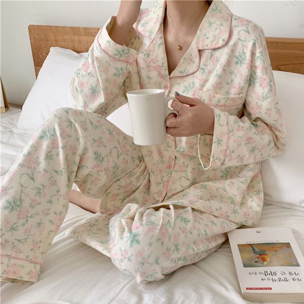 2 colors womens floral turndown collar pajama sets.floral +pants.vintage ladies girls flowers pyjamas set home sleepwear, Black;red
2 colors womens floral turndown collar pajama sets.floral +pants.vintage ladies girls flowers pyjamas set home sleepwear, Black;red
