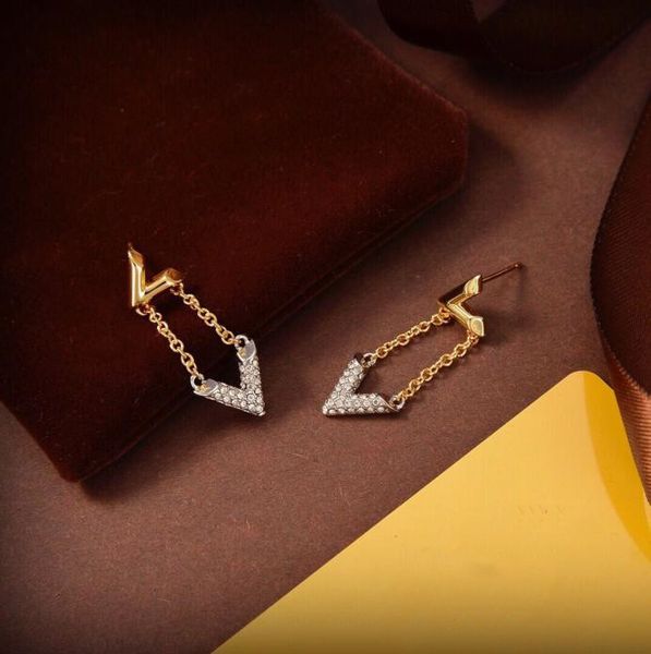 upscale gift jewelry earrings charm diamonds ear studs elegant women wedding banquet party accessories, Golden
upscale gift jewelry earrings charm diamonds ear studs elegant women wedding banquet party accessories, Golden