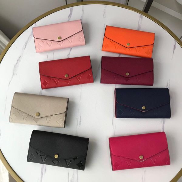 wallets flowers designer luxurys mens womens leather clutch bags classic letters coin purse original box checked card holder 611v82a, Red;black
wallets flowers designer luxurys mens womens leather clutch bags classic letters coin purse original box checked card holder 611v82a, Red;black