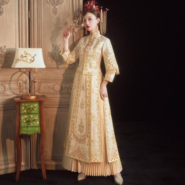 ethnic clothing big size 4xl chinese women wedding dress embroidery cheongsam style marriage set slim bride costume lady gift, Red
ethnic clothing big size 4xl chinese women wedding dress embroidery cheongsam style marriage set slim bride costume lady gift, Red