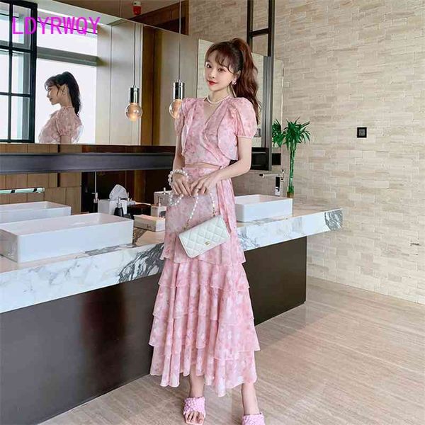 ldyrwqy set floral skirt summer pink chiffon two-piece high waist mermaid zippers 210603, White
ldyrwqy set floral skirt summer pink chiffon two-piece high waist mermaid zippers 210603, White