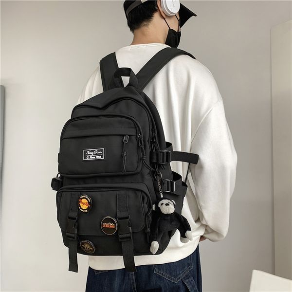 new multi-pocket waterproof nylon backpack large capacity solid color women schoolbag men insert buckle lapbackpacks cx220309
new multi-pocket waterproof nylon backpack large capacity solid color women schoolbag men insert buckle lapbackpacks cx220309