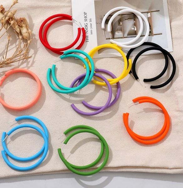 european and american personality simple versatile huggie red half round candy color c-shaped earrings female, Golden;silver
european and american personality simple versatile huggie red half round candy color c-shaped earrings female, Golden;silver