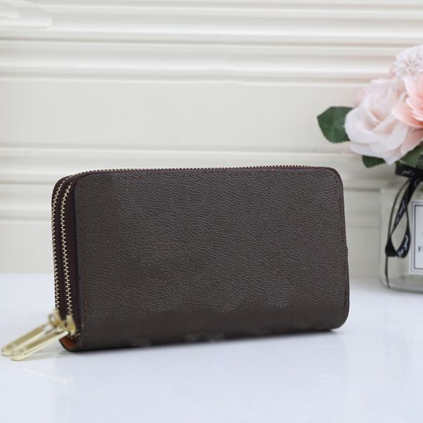 fashion women clutch bags pu leather single zipper wallets lady ladies long classical purse
fashion women clutch bags pu leather single zipper wallets lady ladies long classical purse