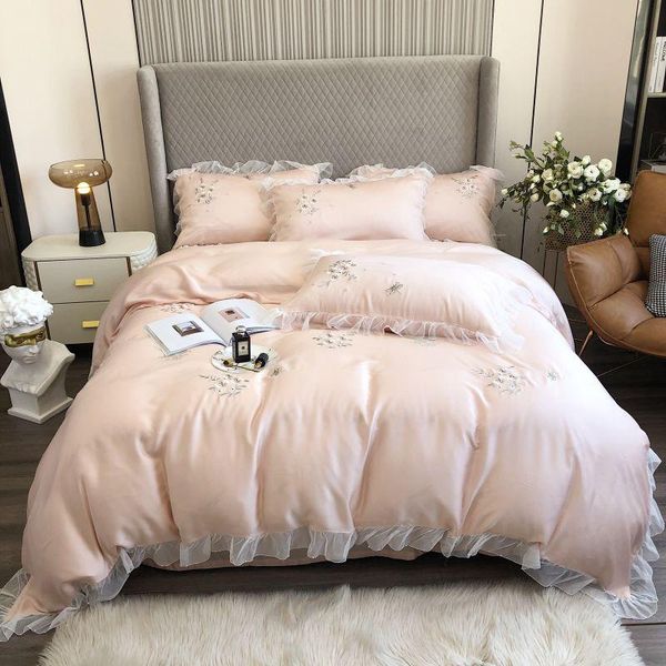 luxury pink lace tencel embroidery bedding set satin duvet cover bed linen pillowcases home textile king size sets
luxury pink lace tencel embroidery bedding set satin duvet cover bed linen pillowcases home textile king size sets