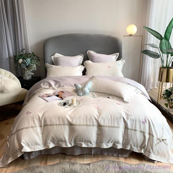 bedding sets 4pcs set simple pure cotton 80tc long-staple duvet cover embroidery butterfly quilt girl heart 1.8mbedsheet
bedding sets 4pcs set simple pure cotton 80tc long-staple duvet cover embroidery butterfly quilt girl heart 1.8mbedsheet
