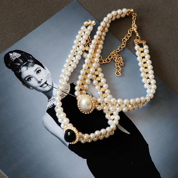 chokers double-layered necklaces for women simulated pear crystal lneck chain female jewelry wholesale gift choker vintage, Golden;silver
chokers double-layered necklaces for women simulated pear crystal lneck chain female jewelry wholesale gift choker vintage, Golden;silver