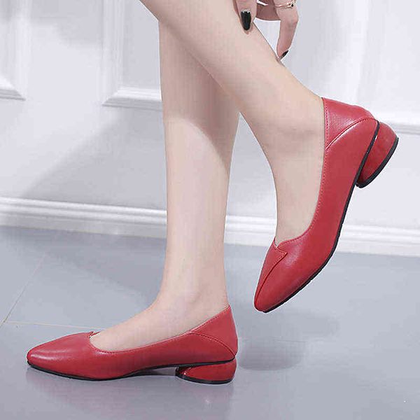 dress shoes spring autumn low heels pointed toe boat chunky slip on for woman black office red n7769 220309
dress shoes spring autumn low heels pointed toe boat chunky slip on for woman black office red n7769 220309