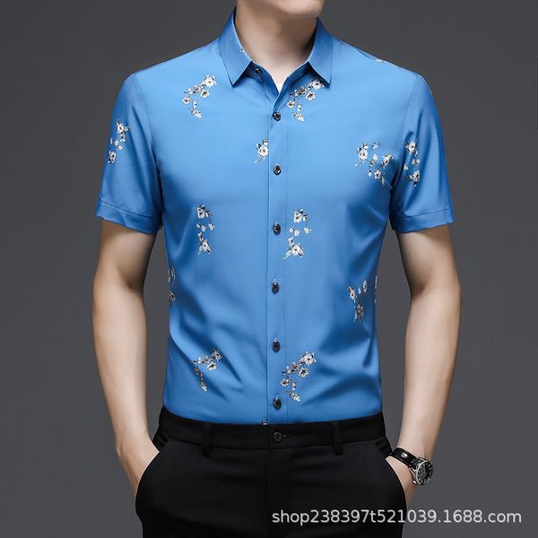 shirt men's printing slim fit thin lapel short sleeve middle aged summer casual fashion, White;black
shirt men's printing slim fit thin lapel short sleeve middle aged summer casual fashion, White;black