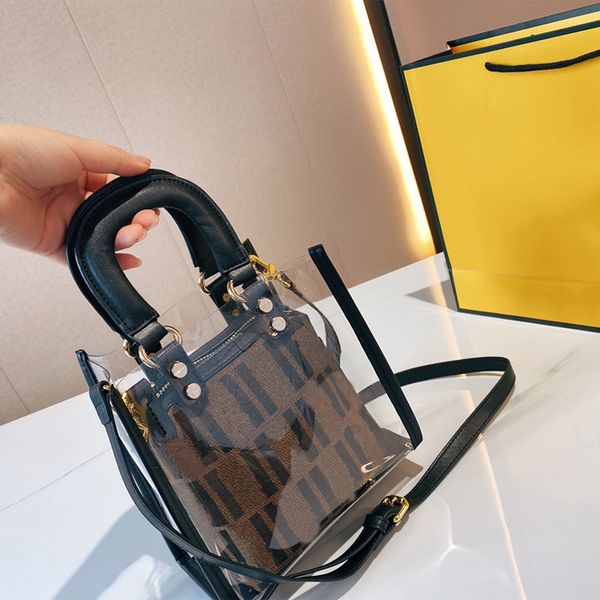 designers women handbags purses womens bucket bag shoulder bags crossbody handbag fashion transparent outer style
designers women handbags purses womens bucket bag shoulder bags crossbody handbag fashion transparent outer style