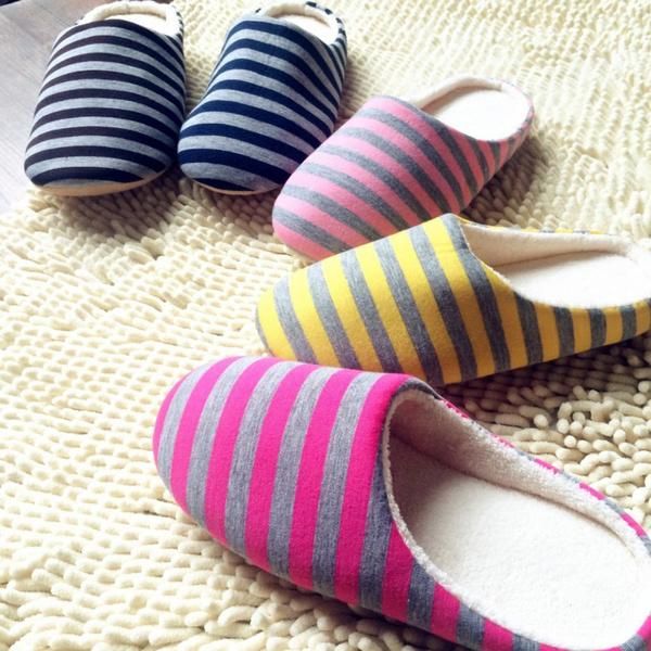 striped cloth bottom couples warm slippers non slipping shoes for men & women, Black
striped cloth bottom couples warm slippers non slipping shoes for men & women, Black