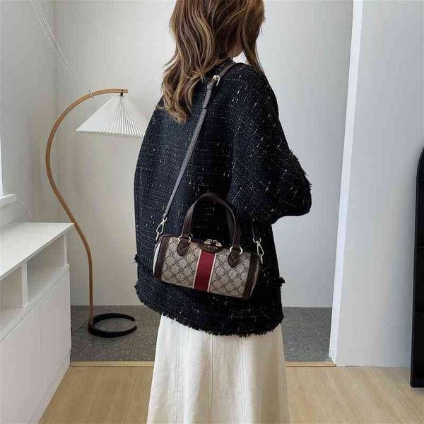 80% off fashion contrast boston bag mini print cylinder pillow bag new fashion classic versatile handbag handbags
80% off fashion contrast boston bag mini print cylinder pillow bag new fashion classic versatile handbag handbags