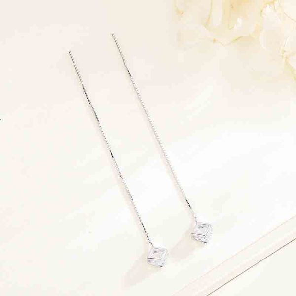 charms s925 silver ear ornament female geometric clip zircon line women's korean version fashion simple temperament long tassel earring, Golden
charms s925 silver ear ornament female geometric clip zircon line women's korean version fashion simple temperament long tassel earring, Golden