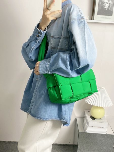 bags women luxury handbags cassette cotton clothes woven pillow waterproof oxford cloth single shoulder messenger bag 2021 autumn and winter
bags women luxury handbags cassette cotton clothes woven pillow waterproof oxford cloth single shoulder messenger bag 2021 autumn and winter
