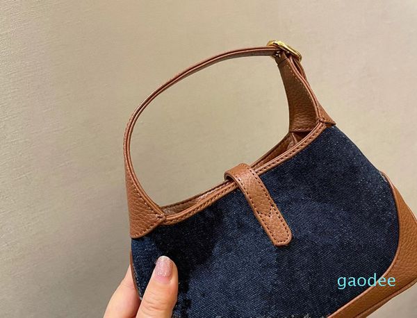 handbag designer handbags hand bag woman bags leather nylon letter print acrylic lock cross body totes
handbag designer handbags hand bag woman bags leather nylon letter print acrylic lock cross body totes