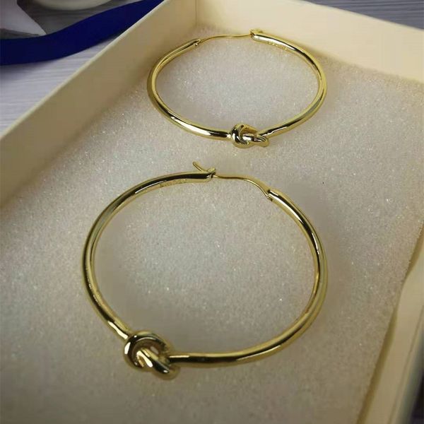 special offer 70% off new earring bracelet and women's bare body gilded simple advanced earrings knot circle, Golden;silver
special offer 70% off new earring bracelet and women's bare body gilded simple advanced earrings knot circle, Golden;silver